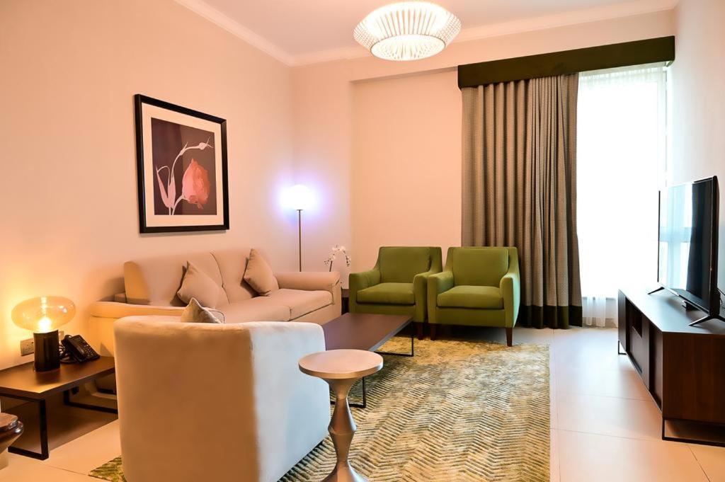 Retaj Baywalk Residence Doha Bagian luar foto